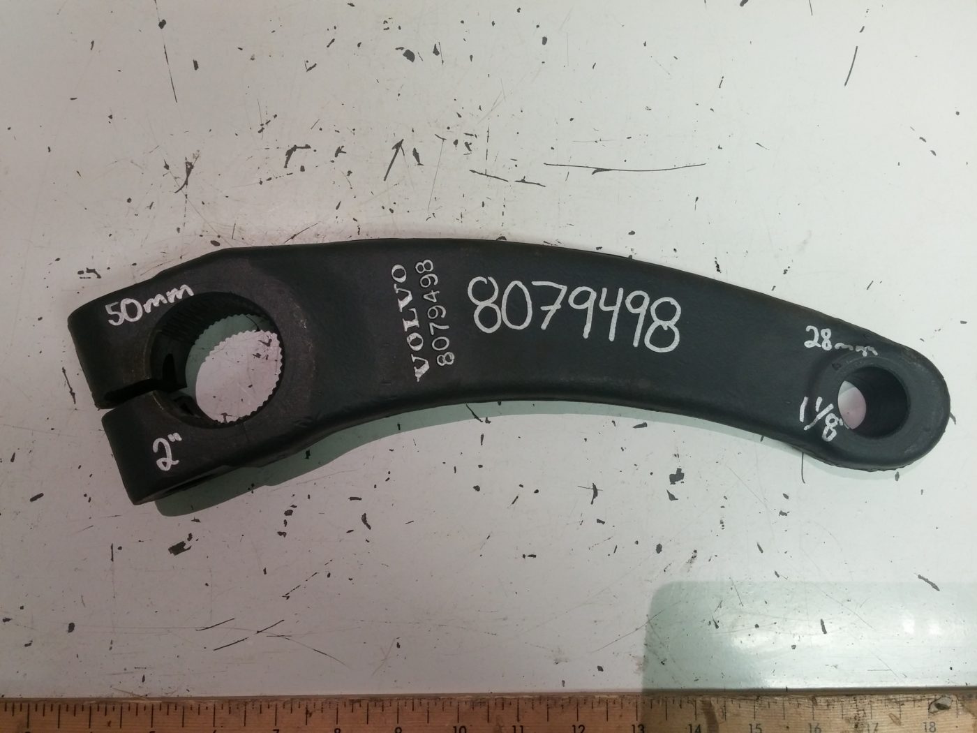 PITMAN STEERING BOX ARM 8079498 | 99 Truck Parts